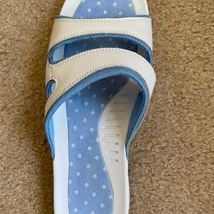 Lands End water shoe